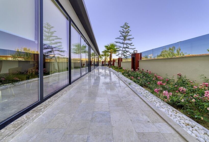 Algora Halal Hotel   All Inclusive