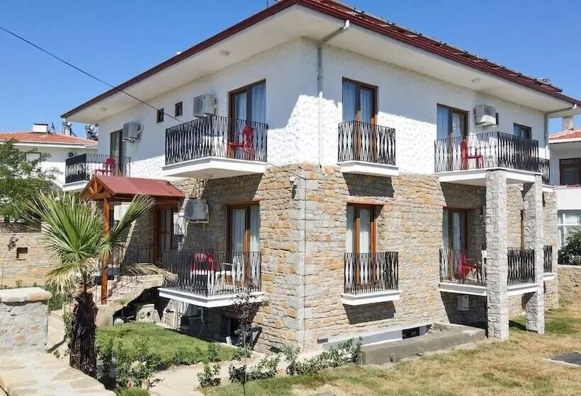 Aamiaismajoitus (B&B) Gökçeada Deep Breath