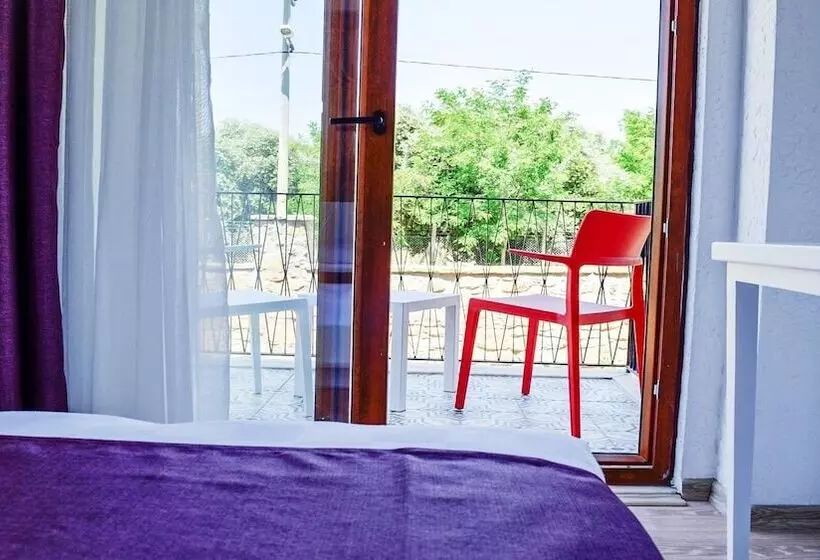 Aamiaismajoitus (B&B) Gökçeada Deep Breath