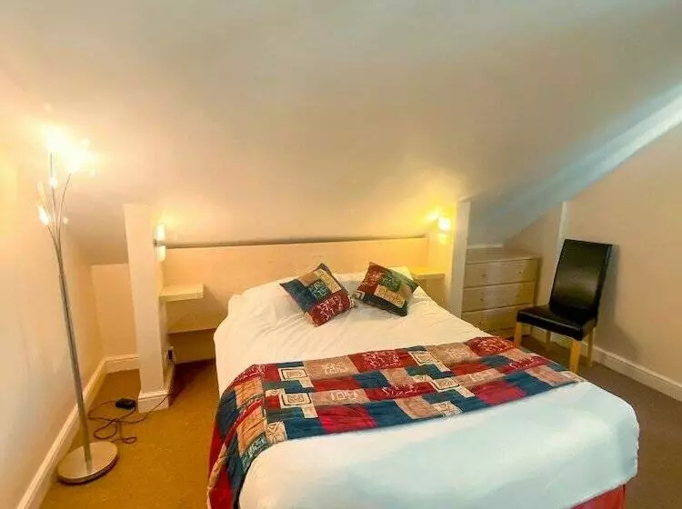 ベッドアンドブレックファースト Hawk House