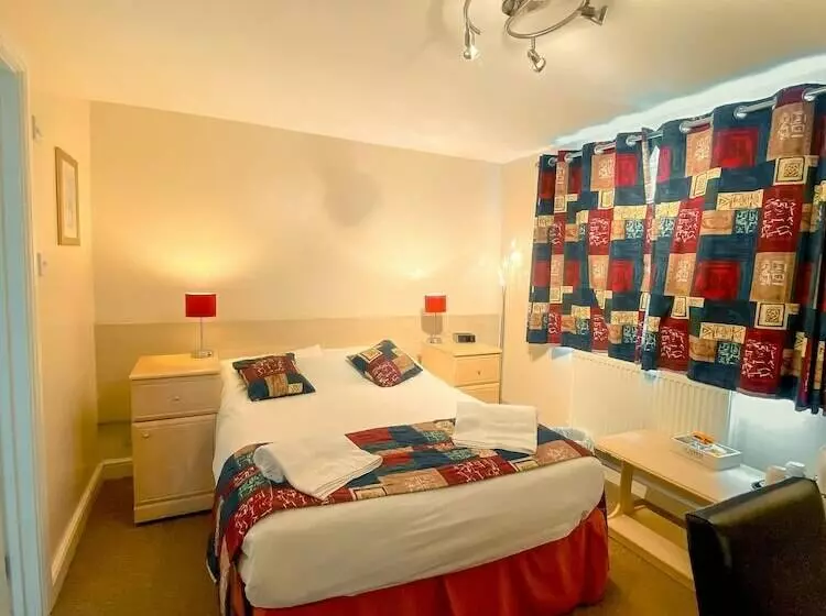 ベッドアンドブレックファースト Hawk House