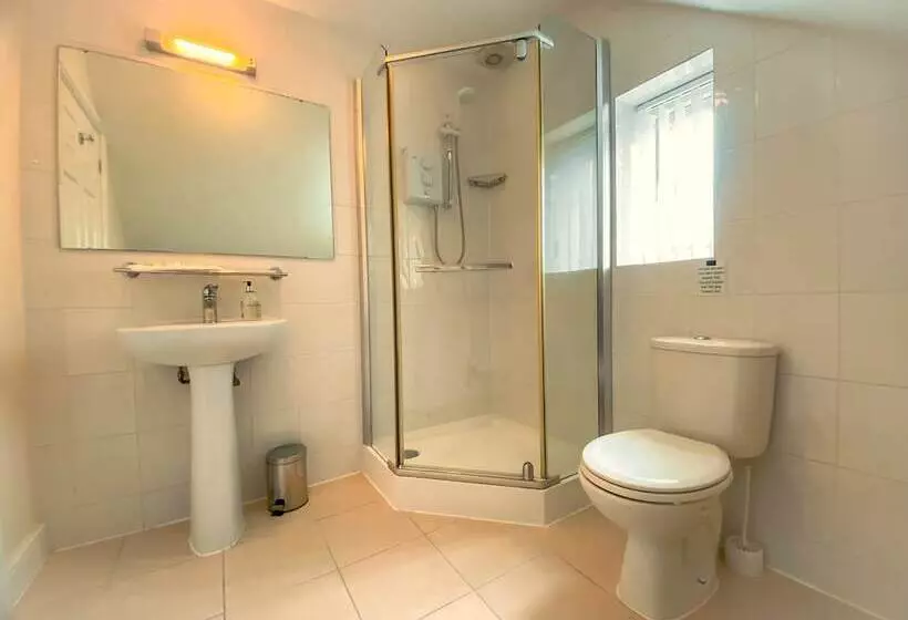 ベッドアンドブレックファースト Hawk House