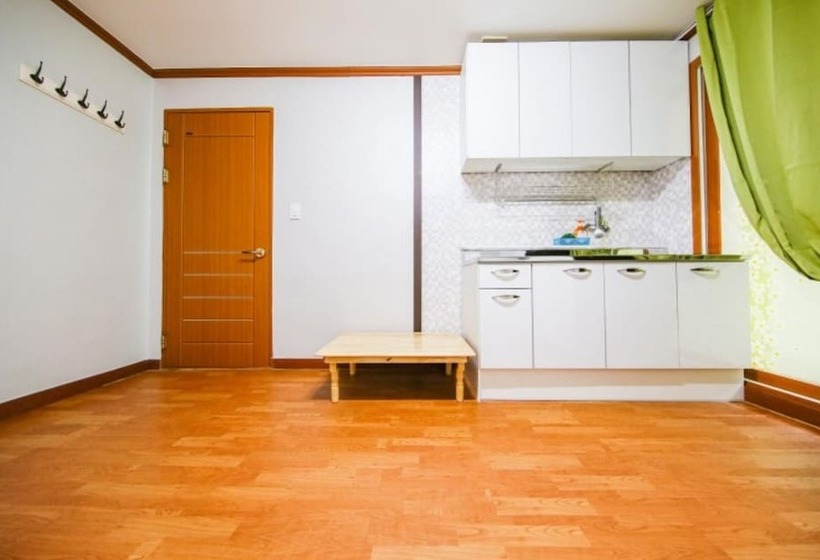 Boryeong Badapunggyeong Pension