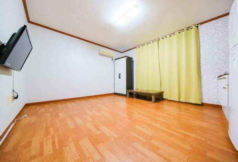 Boryeong Badapunggyeong Pension