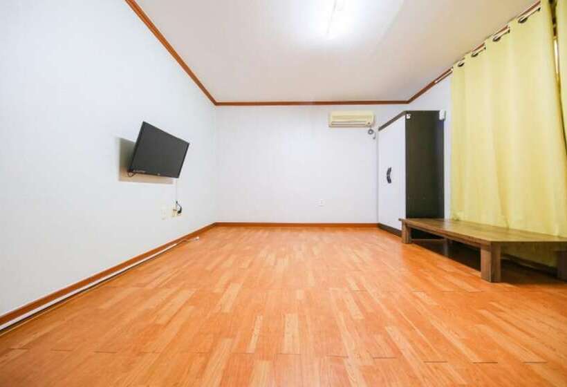 Boryeong Badapunggyeong Pension