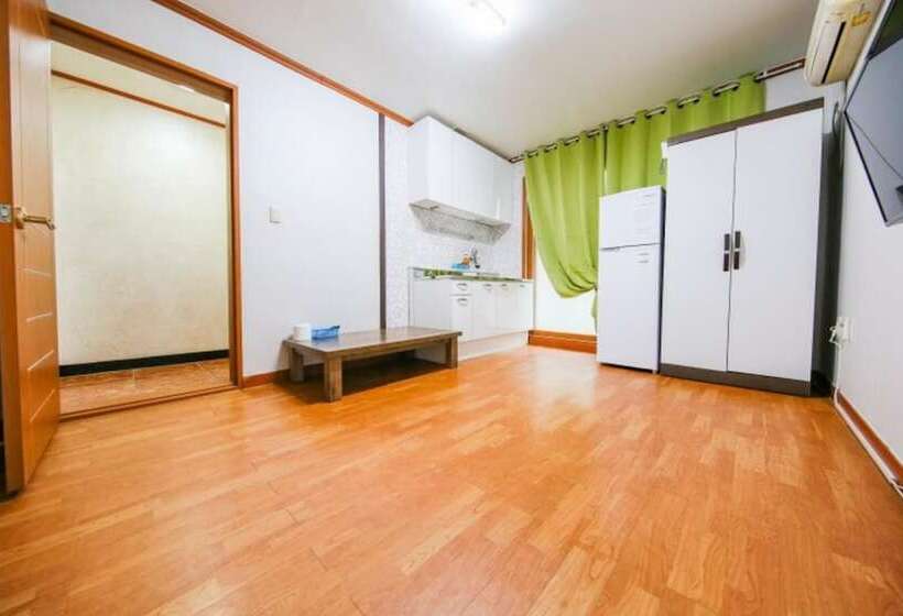 Boryeong Badapunggyeong Pension