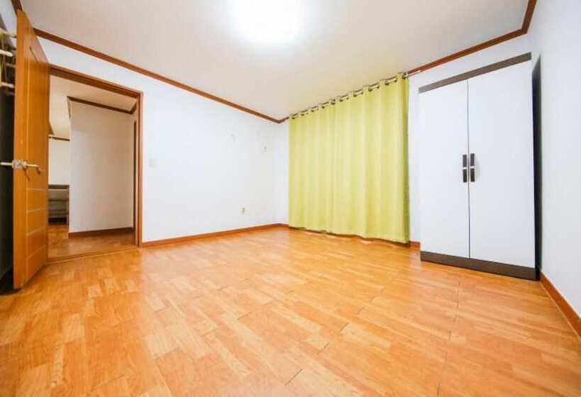 Boryeong Badapunggyeong Pension