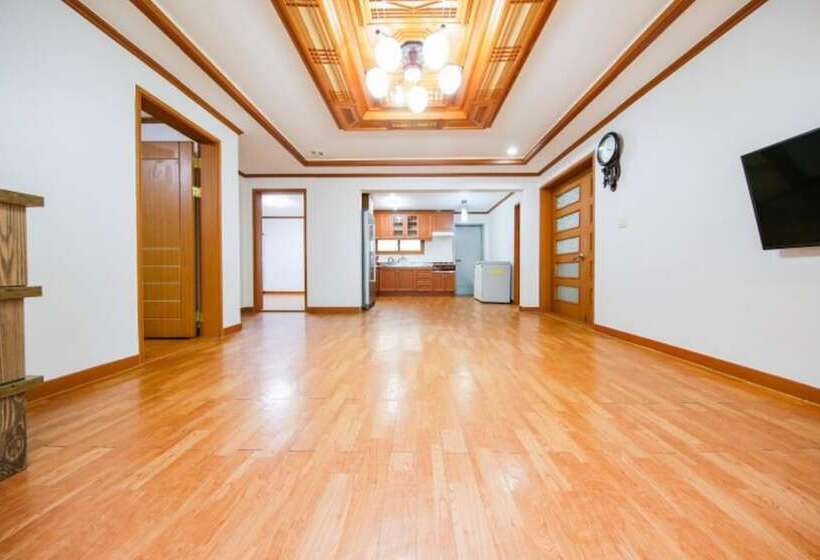 Boryeong Badapunggyeong Pension