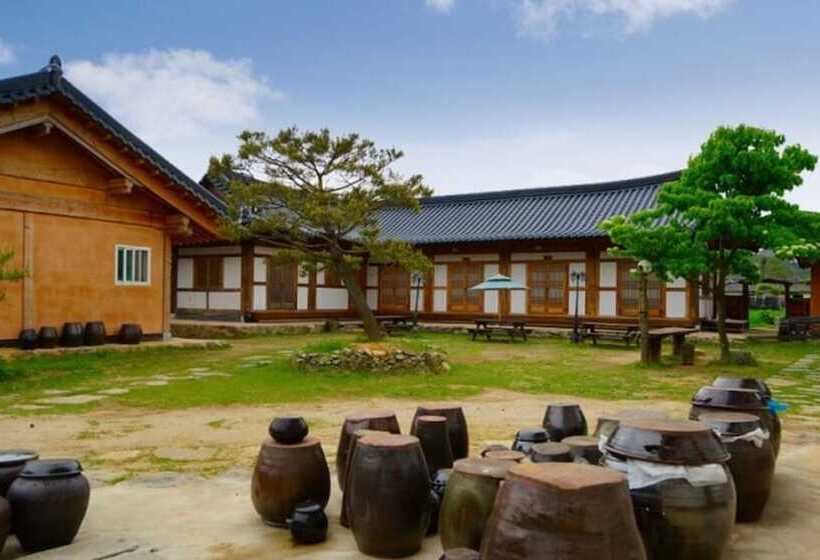 Buan Nabiui Kkum Pension