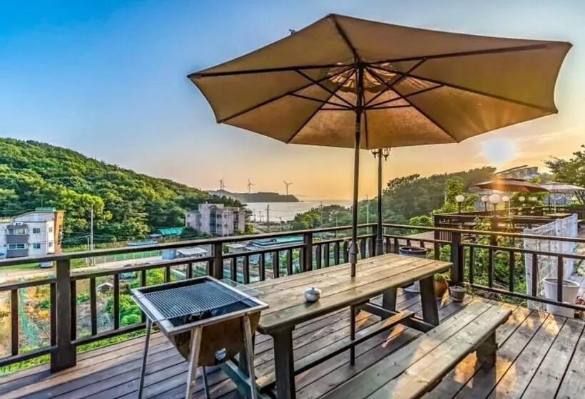 Daebudo Grand Blue Pension