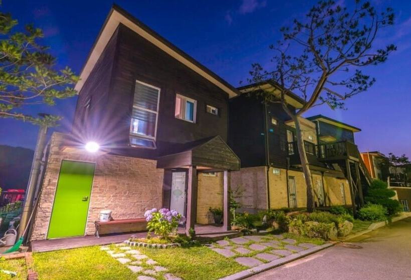 Daebudo Grand Blue Pension