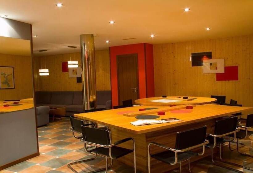 هتل A. G. Porcillán