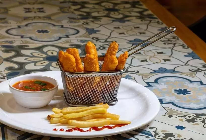 ホテル Akshay Grand