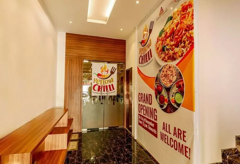 ホテル Akshay Grand