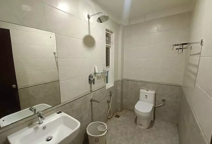 ホテル Akshay Grand