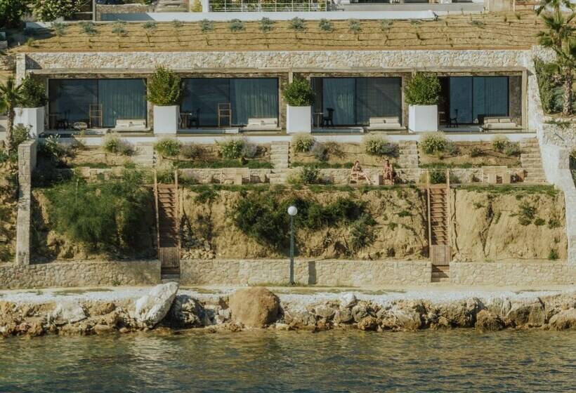 Отель Amethyst Selene Paleros