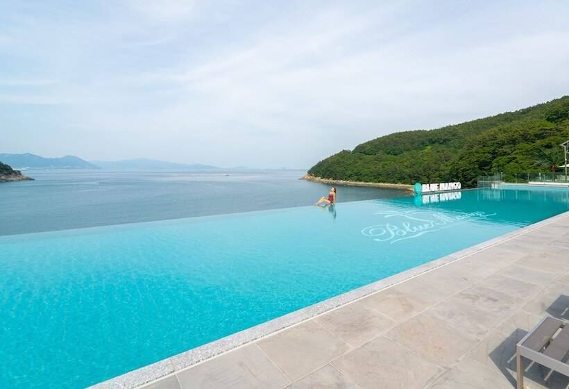 ホテル Blue Mango Pool Villa & Resort