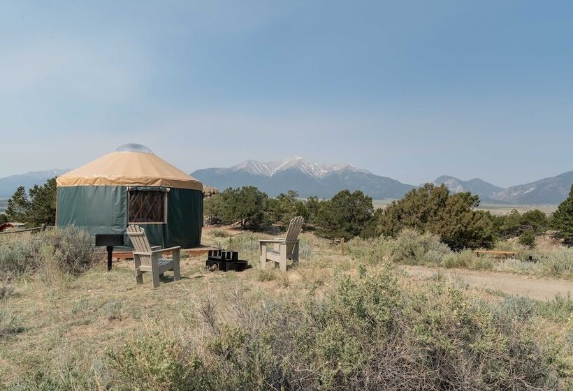 Hotel Bv Overlook Camp & Lodging