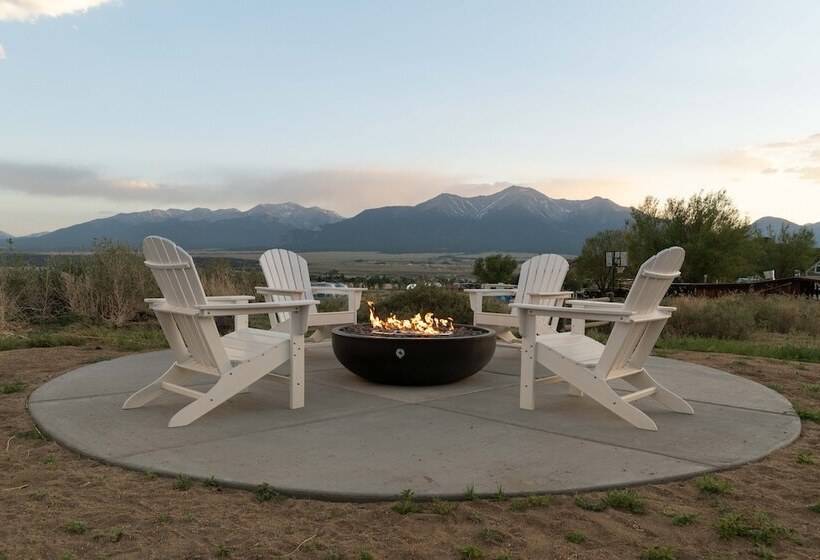 Hotel Bv Overlook Camp & Lodging