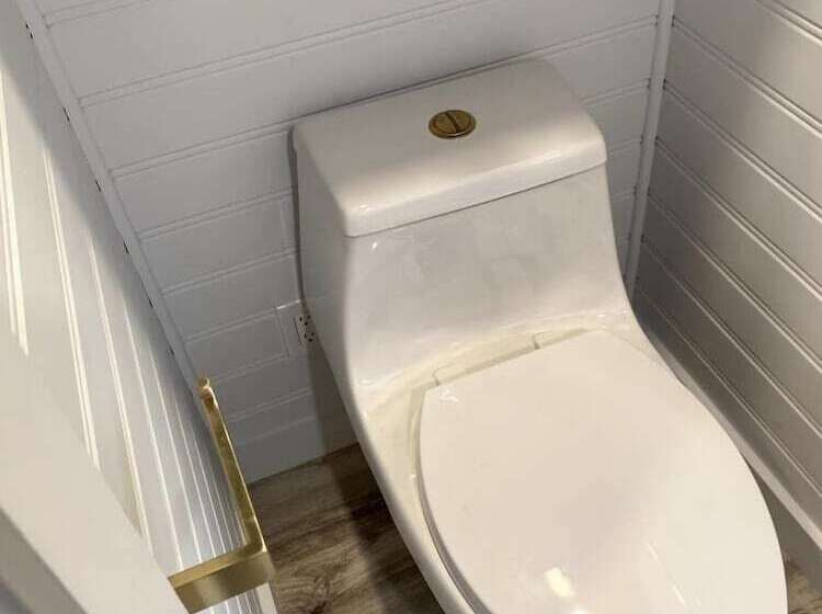 Hotel Bv Overlook Camp & Lodging