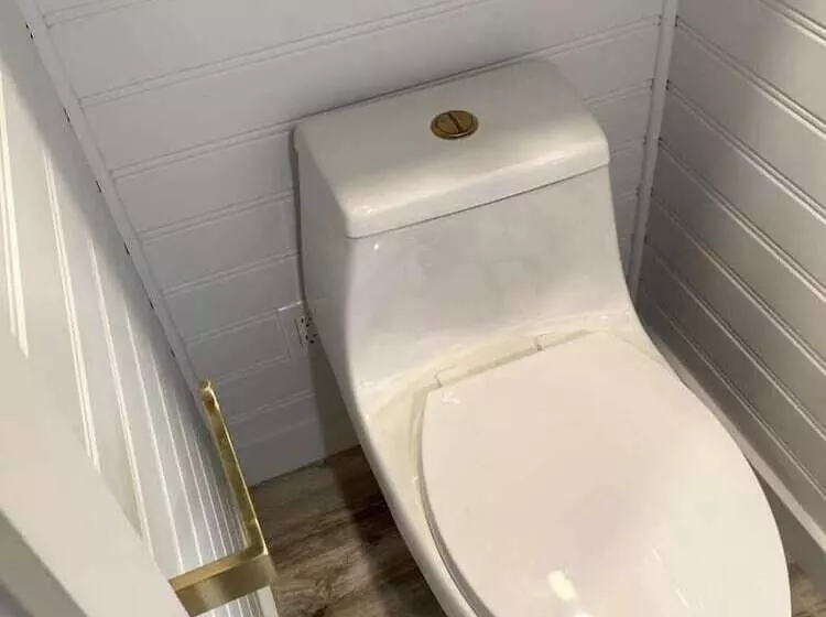 Hotelli Bv Overlook Camp & Lodging