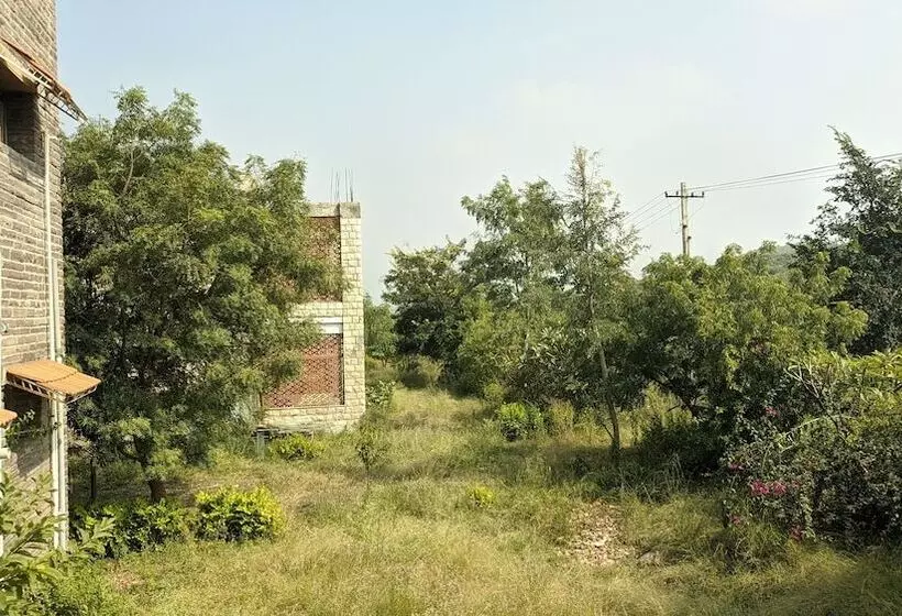 Hotelli Kanthi Resorts Badami