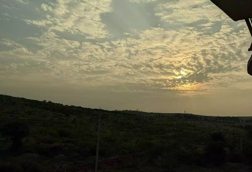 Hotelli Kanthi Resorts Badami