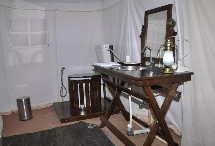 Hotelli Kurja Resort