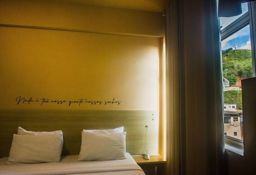 בית מלון כפרי Minas Dor