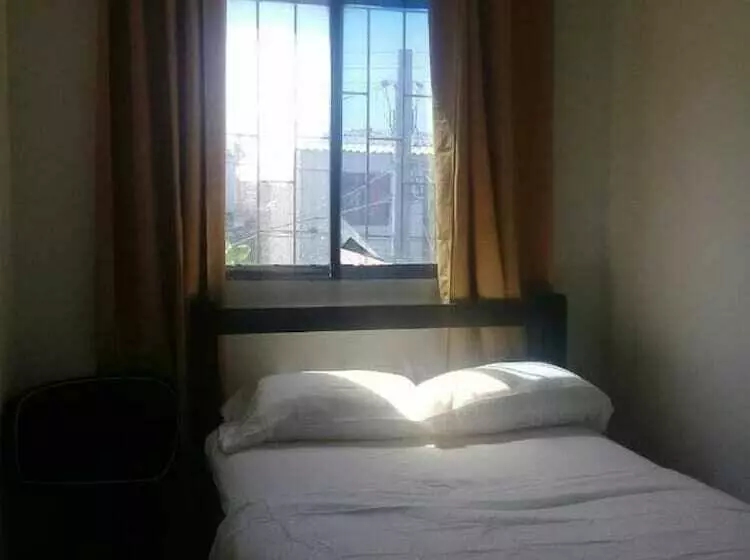 هتل Paseo Bolivar