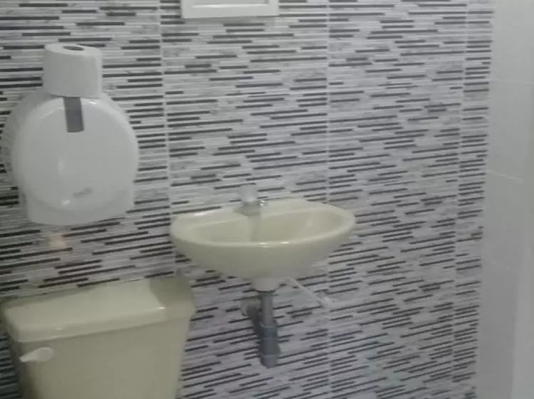 هتل Paseo Bolivar