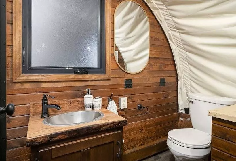 Maaseutuhotelli Grand Canyon Glamping Resort