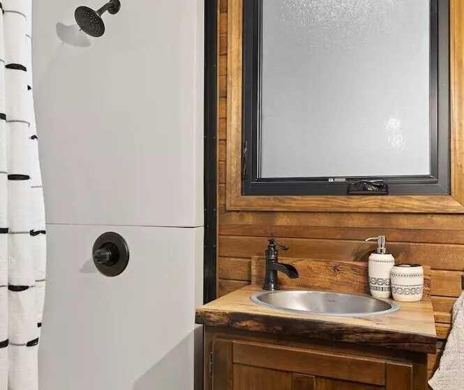 Maaseutuhotelli Grand Canyon Glamping Resort