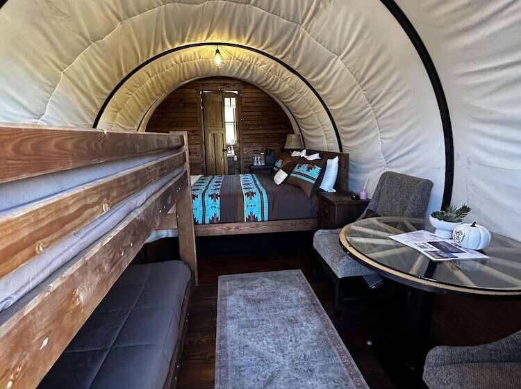 فندق ريفى Grand Canyon Glamping Resort