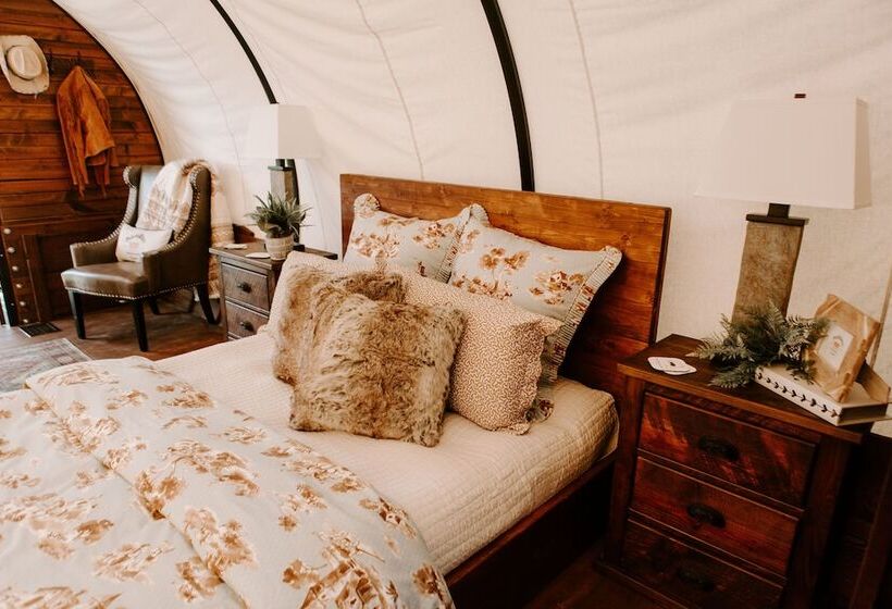 فندق ريفى Grand Canyon Glamping Resort