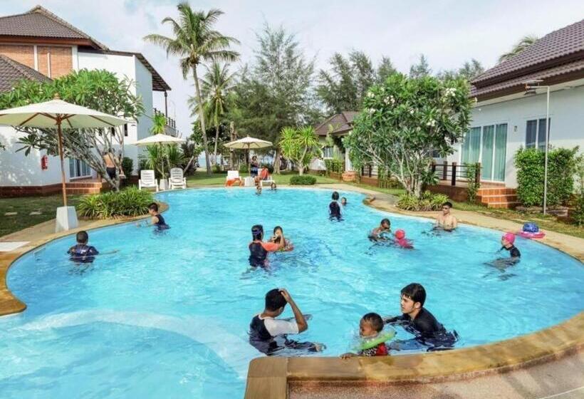 Hotel The Pp. Beach Resort Thasala