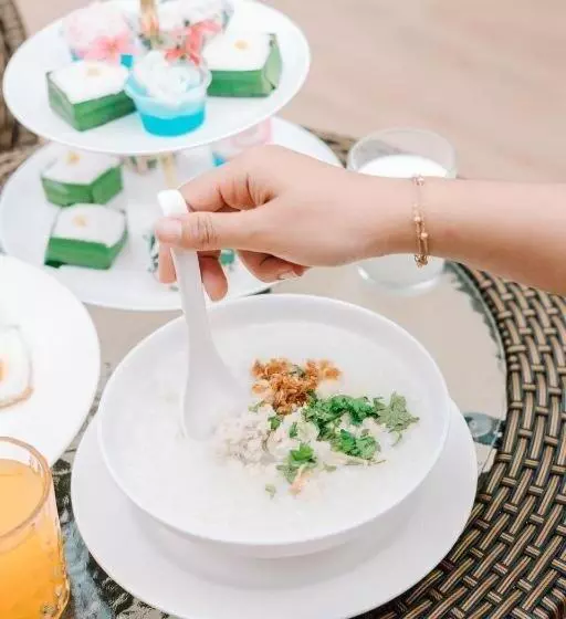 Hotelli The Pp. Beach Resort Thasala