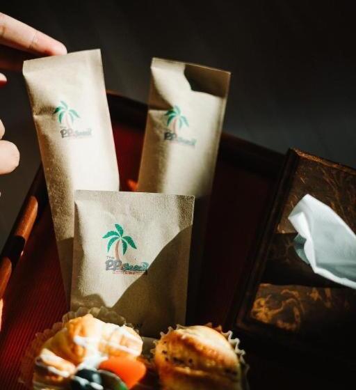 Hotel The Pp. Beach Resort Thasala