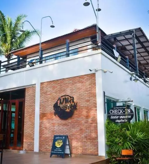 Hotelli The Pp. Beach Resort Thasala