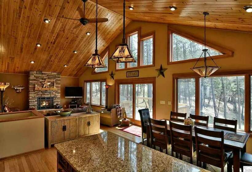 Lazy Dog Lodge On Minong Flowage