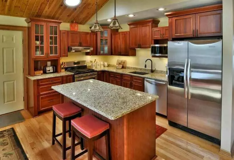 Lazy Dog Lodge On Minong Flowage