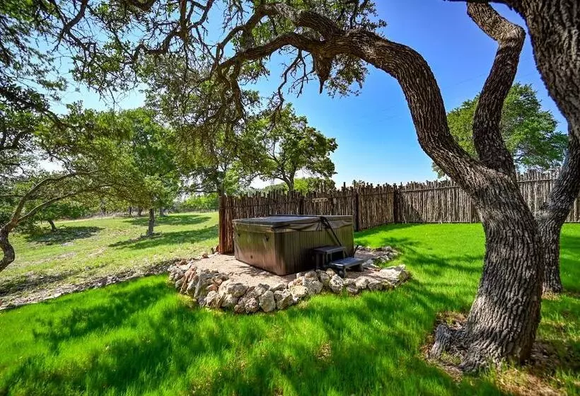 Luxury 23 Ac Ranch Casita With Hot Tub