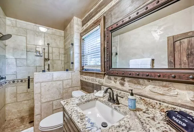 Luxury 23 Ac Ranch Casita With Hot Tub