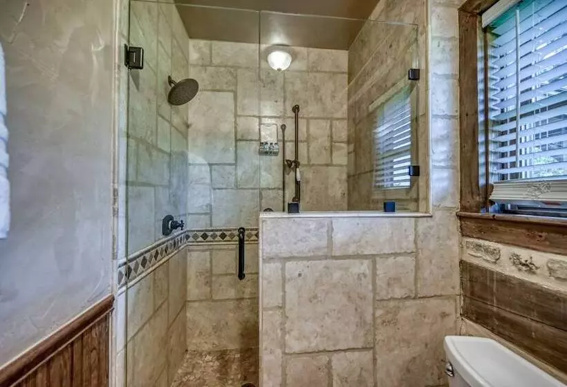 Luxury 23 Ac Ranch Casita With Hot Tub