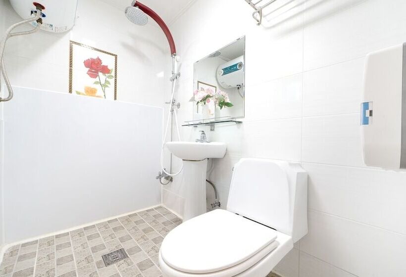 Namhae Hanuri Pension