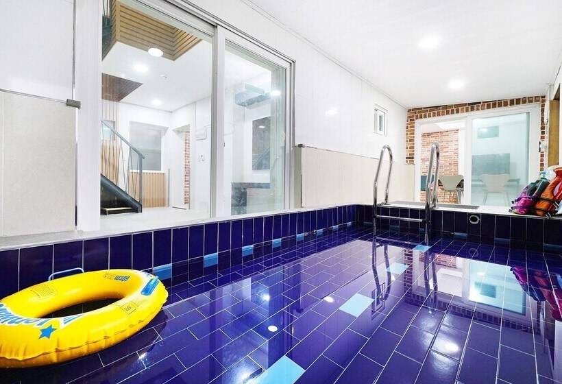 Pensão Gapyeong Hoho Kids Pool Villa