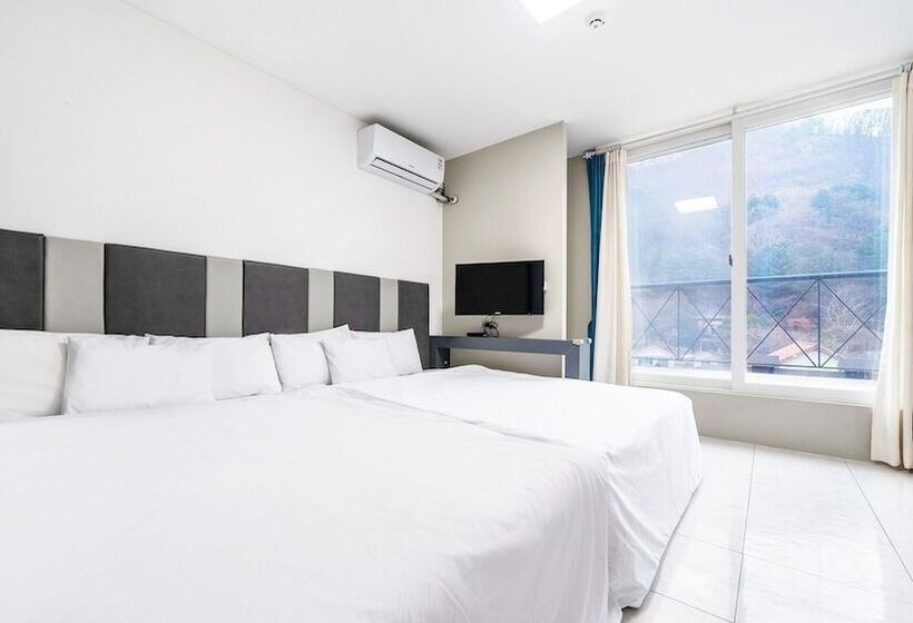 Pensão Gapyeong Hoho Kids Pool Villa