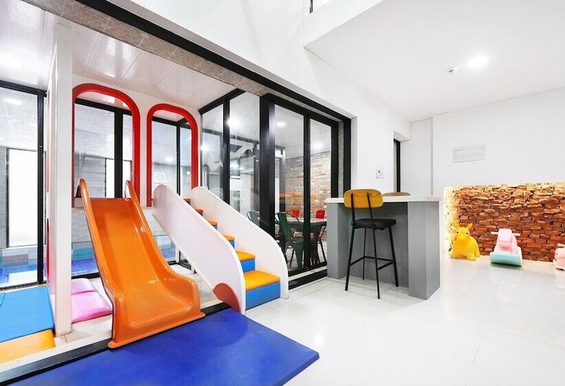 Pension Gapyeong Hoho Kids Pool Villa