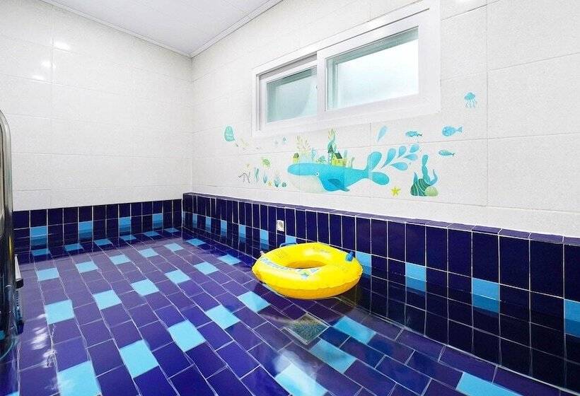 Pension (Hôtel basse catégorie) Gapyeong Hoho Kids Pool Villa