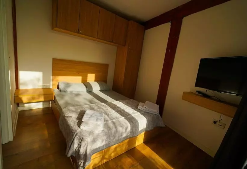 Qcunda Otel Restorant